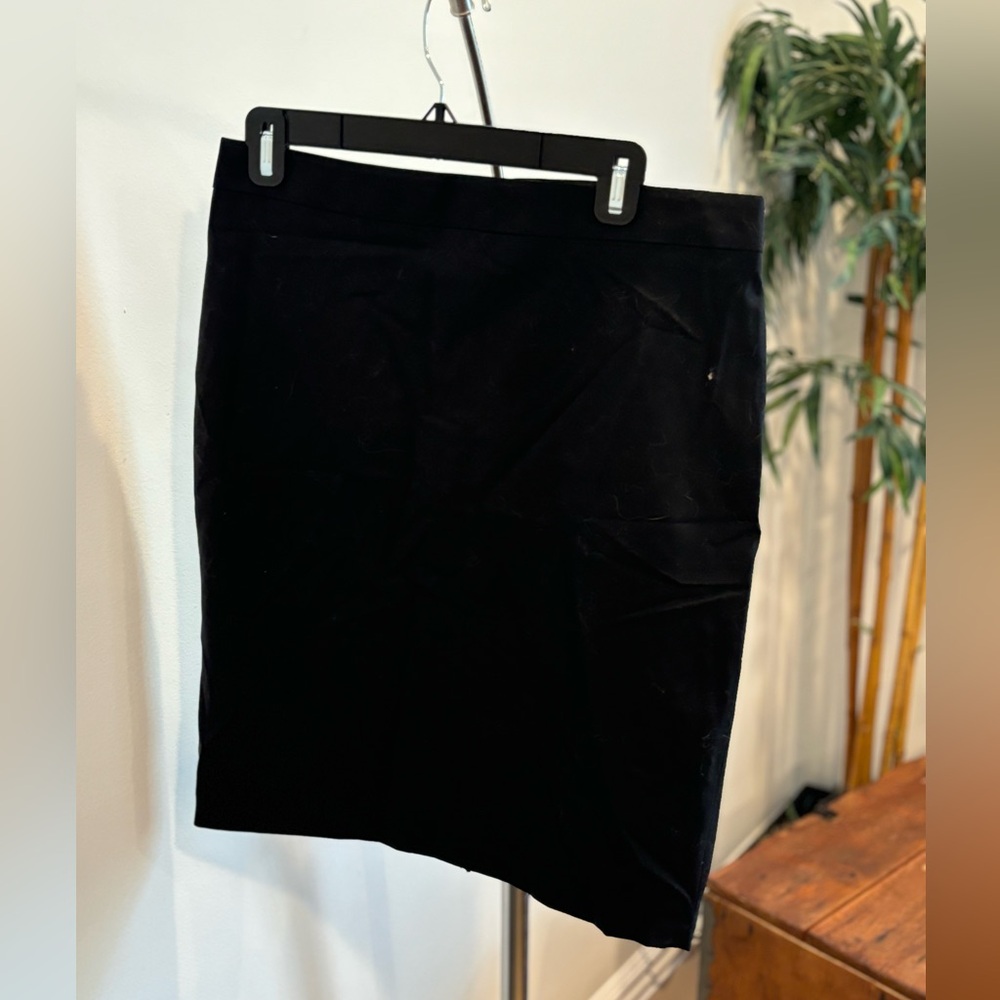 Banana Republic Short Pencil Skirt